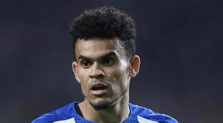 Prestupy, hosťovania a špekulácie z anglickej Premier League