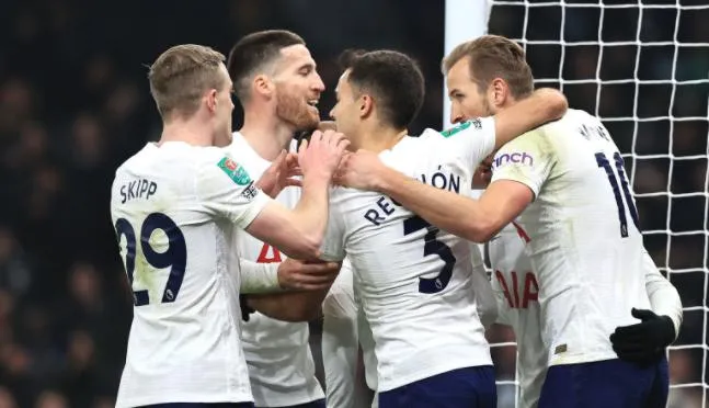 Semifinále Carabao Cup-u si zahrá Liverpool a traja zástupcovia z Londýna