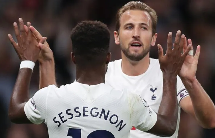 Tottenham v domácej odvete s prehľadom zdolal Pacos Ferreira