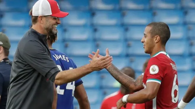 Thiago Alcantara bol pozitívne testovaný na koronavírus