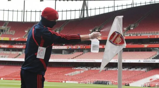 Vo štvrtok a v piatok nebol v Premier League žiaden pozitívny test na COVID-19