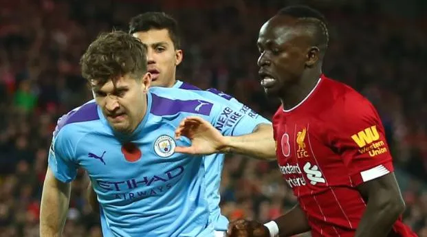 Premier League sa nebude hrať minimálne do konca apríla