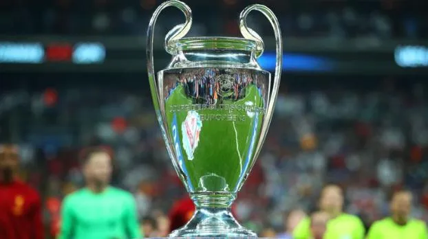 Chelsea a Liverpool dnes zabojujú o osemfinále Ligy majstrov