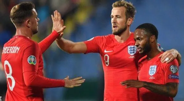 Návrh harmonogramu Premier League pre rok 2022