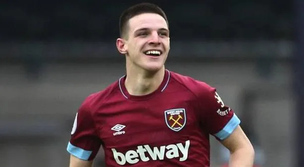 Prestupové špekulácie v Premier League: Rice, Koulibaly, Solskjaer, Dier, Moyes, Batshuayi