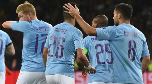 Tottenham iba remizoval v Grécku, Citizens bez problémov zdolali Šachtar [VIDEO]