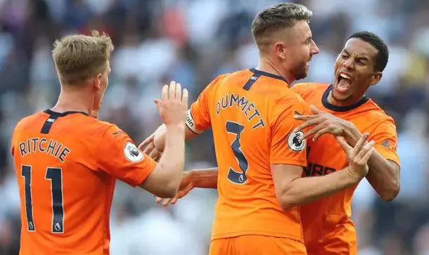 Nepredvídateľnosť Premier League pokračuje, s výnimkou tých najlepších