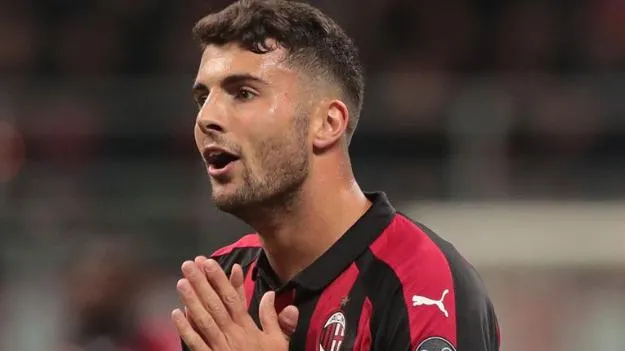 Wolverhampton získal útočníka Patricka Cutroneho z AC Miláno za 16 miliónov libier