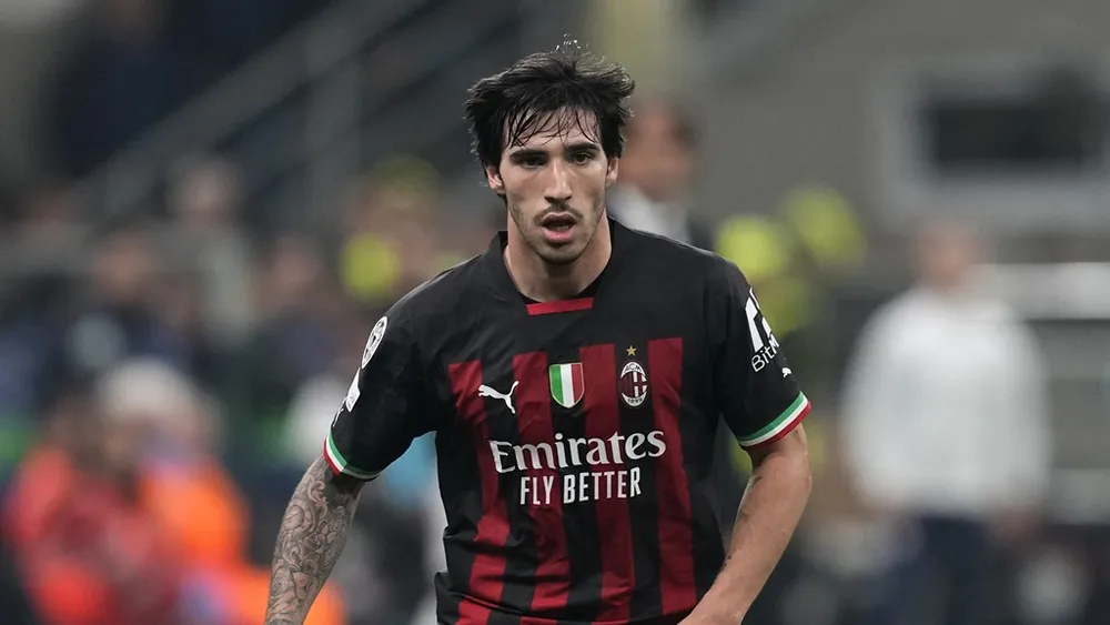 Nová posila strák Sandro Tonali: Ako sa mladý záložník stal ikonou AC Miláno